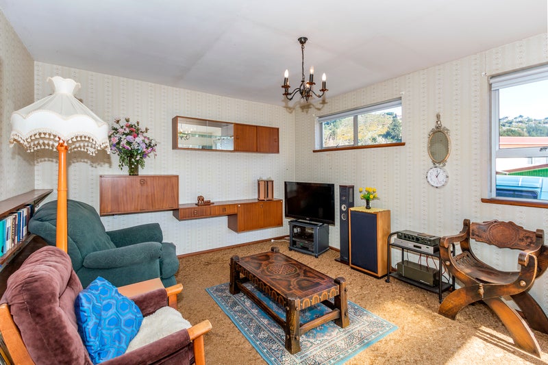 2 Sunvale Terrace, Cashmere, Christchurch - Carousel 2