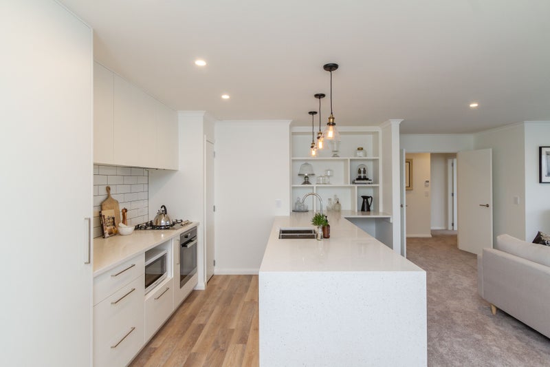 1 Lucern lane, Petone, Lower Hutt - Carousel 2