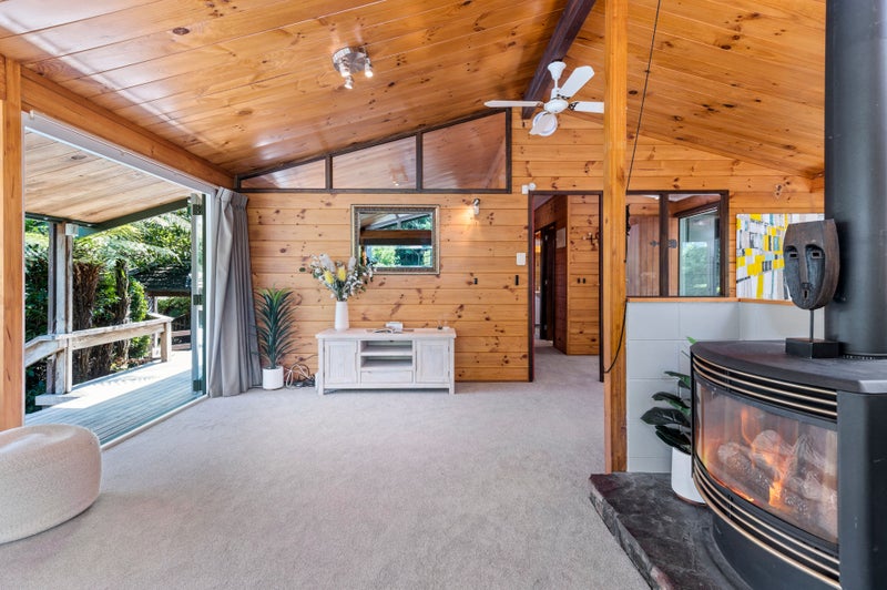 9 Solly Place, Springfield, Rotorua - Carousel 2