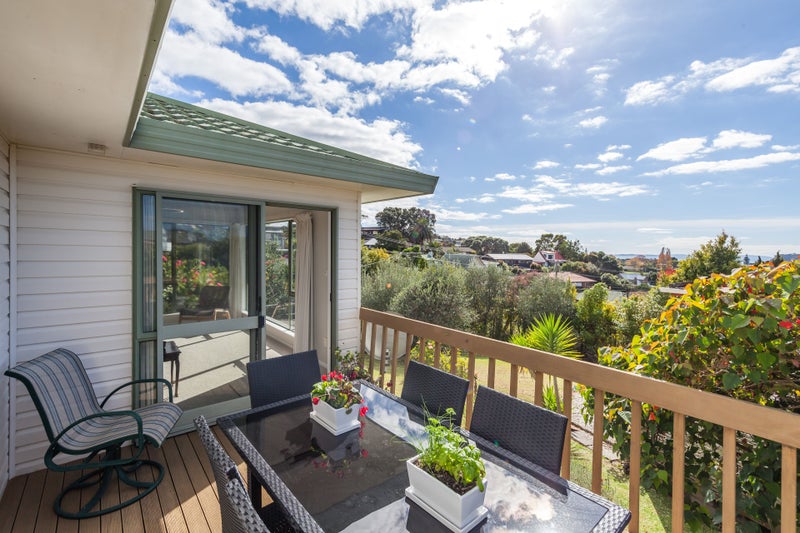 2 Little Barrier Avenue, Manly, Whangaparaoa - Carousel 1