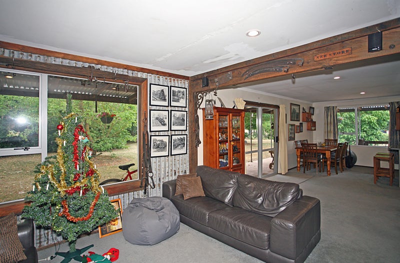 302 Two Chain Road, Christchurch - Carousel 10