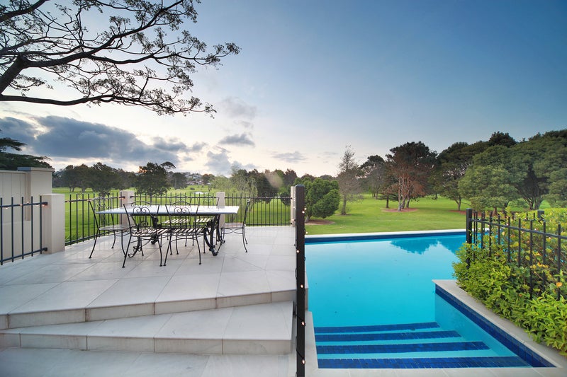 22 Hoani Glade, Saint Johns, Auckland - Carousel 2