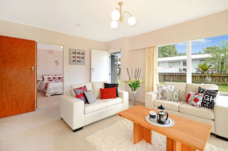 12 Kapiti Place, Havelock North - Carousel 2