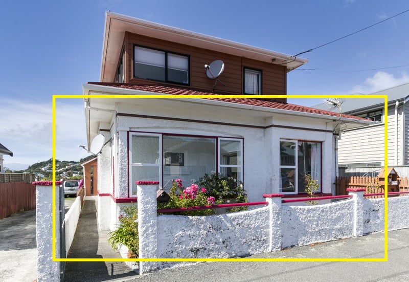 1/9 Trevor Terrace, Newtown, Wellington - Carousel 1