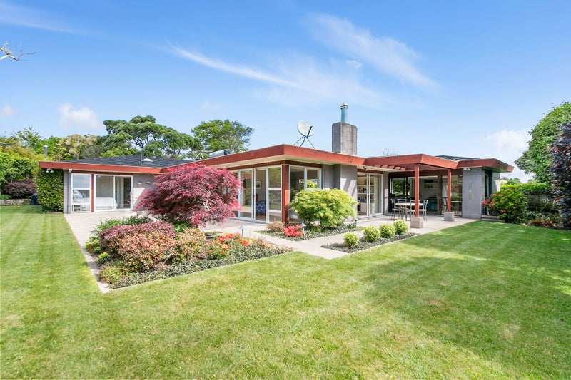 6 Meanda Gardens, Sunnyhills, Auckland - Carousel 1