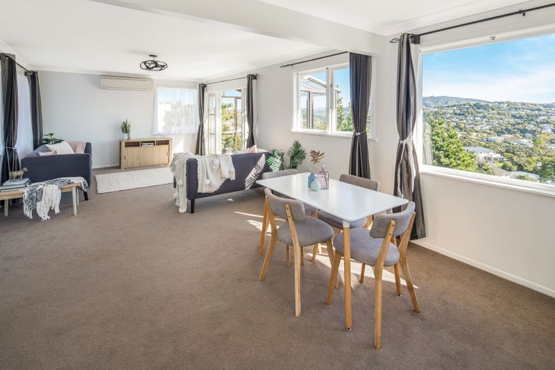 48 Brooker Grove, Newlands, Wellington - Carousel 2