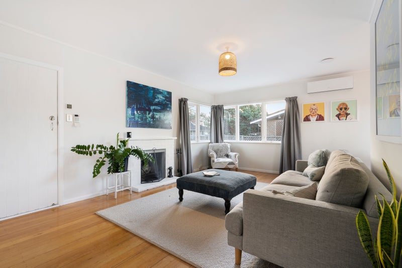 4 O'Donn Avenue, Beach Haven, Auckland - Carousel 2