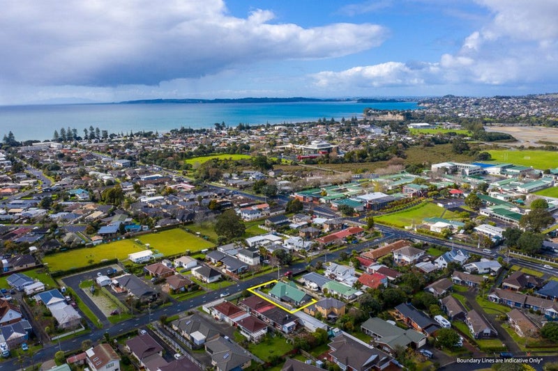48A Hatton Road, Orewa, Orewa - Carousel 19