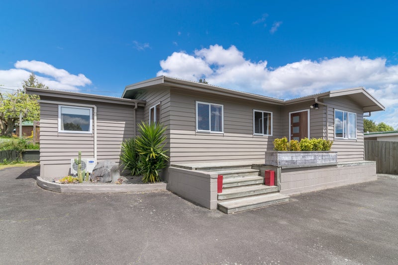 33 Selwyn Road, Lynmore, Rotorua - Carousel 1