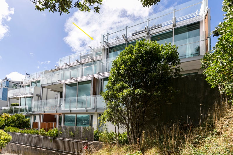 3/22 The Crescent, Roseneath, Wellington - Carousel 1