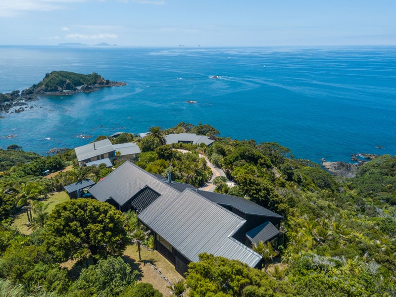 44 Dolphin Place, Whangarei - Carousel 1