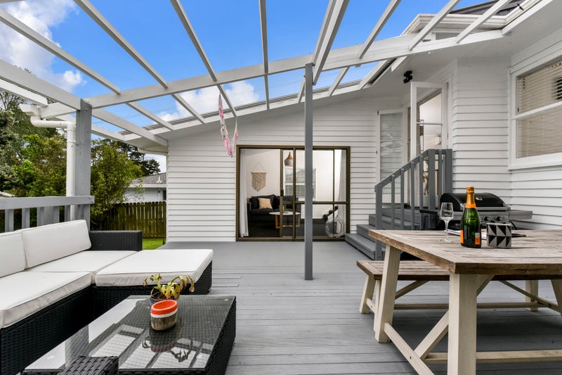 28 Ranch Avenue, Beach Haven, Auckland - Carousel 10