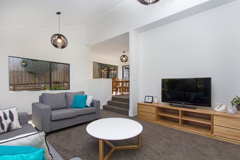 40 Orangewood Drive, Northpark, Auckland - Carousel 2