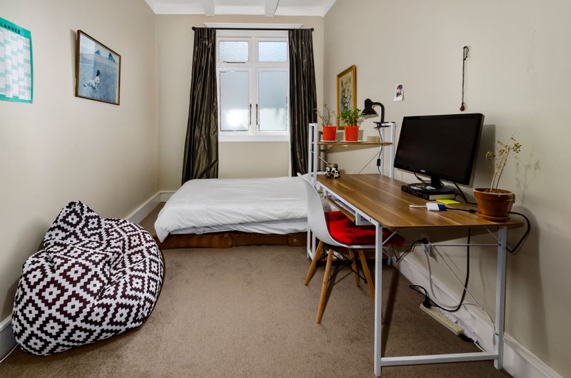 20 Eversleigh Road, Belmont, Auckland - Carousel 32