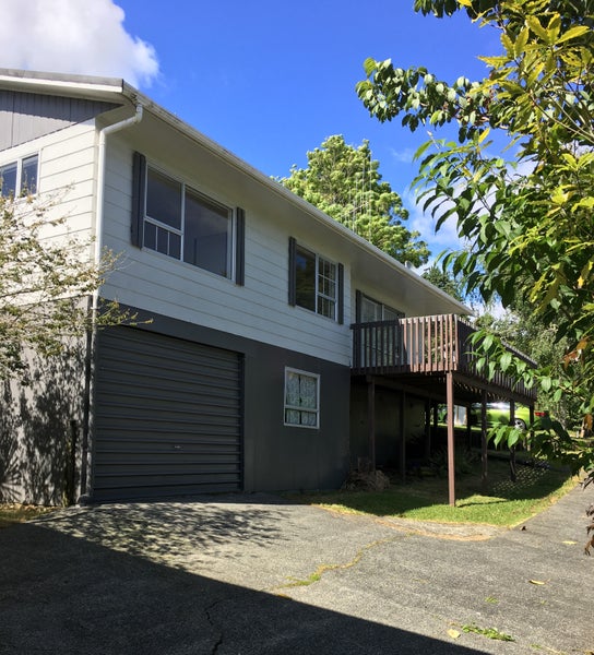 8 Mariposa Place, Te Kamo, Whangārei - Carousel 1