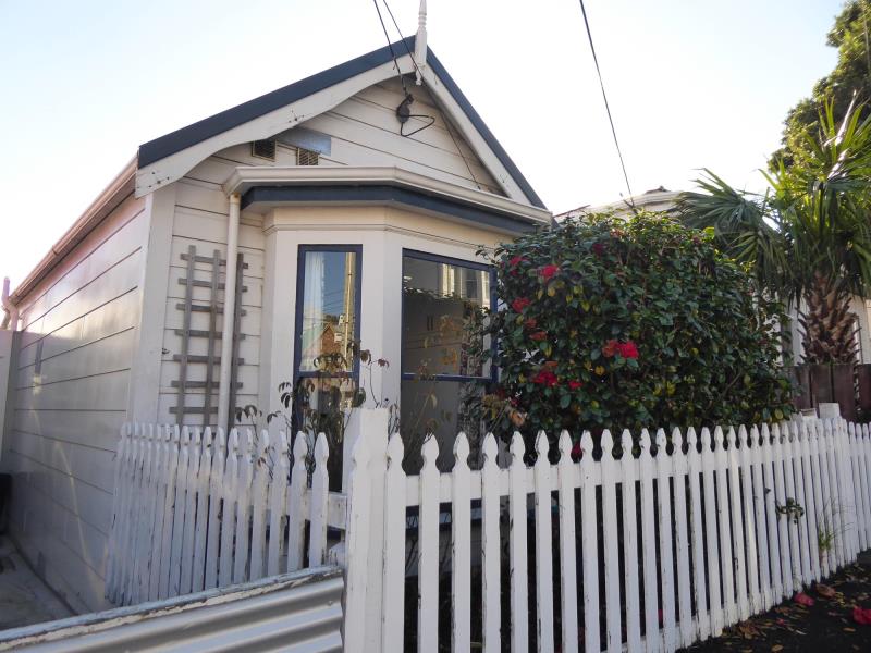 110 Brougham Street, Mount Victoria, Wellington - Carousel 1