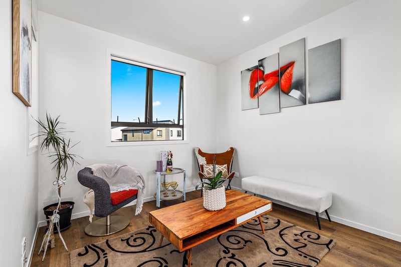 22 Aveline Place, Glen Innes, Auckland - Carousel 2