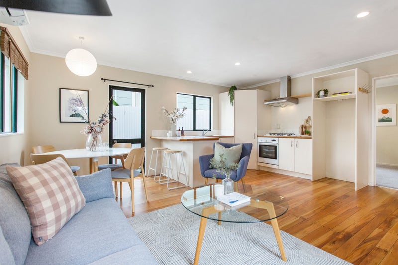 1/15 Simpson Road, Ranui, Auckland - Carousel 2