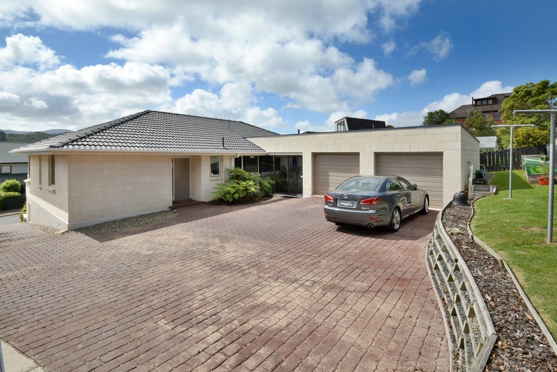 144 Doon Street, Waverley, Dunedin - Carousel 2