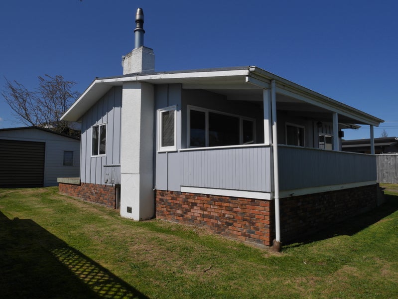 2/16 Frederick Street, Two Mile Bay, Taupo - Carousel 2