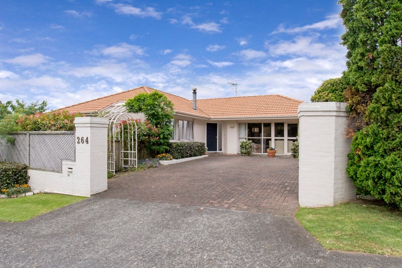 264 CASCADES ROAD, Botany Downs, Auckland - Carousel 2
