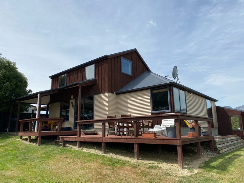 25 Parry Crescent, Wanaka - Carousel 2