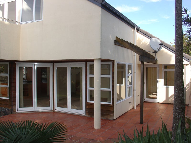 3/667 Mount Albert Road, Royal Oak, Auckland - Carousel 2