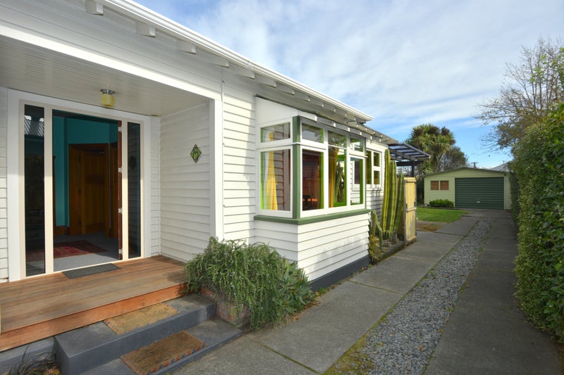 15 North Parade, Richmond, Christchurch - Carousel 2