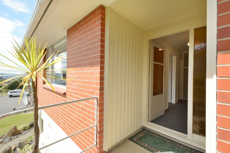 8 Tracey Street, Brockville, Dunedin - Carousel 2