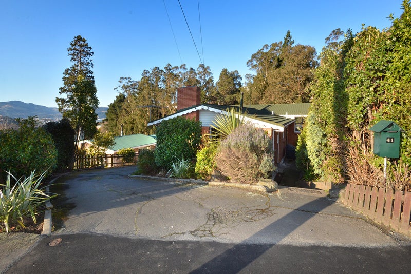 41 Milburn Street, Corstorphine, Dunedin - Carousel 1
