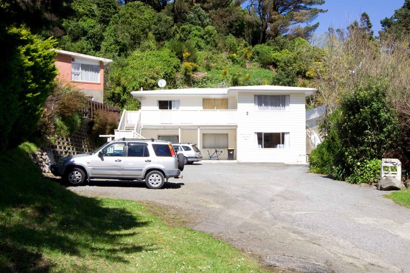 78 Newlands Road, Newlands, Wellington - Carousel 1