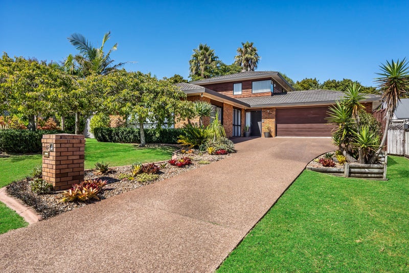 25 Kuripaka Crescent, The Gardens, Auckland - Carousel 2