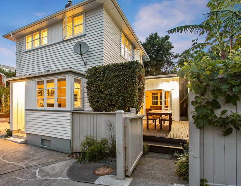 49 Rukutai Street, Orakei, Auckland - Carousel 1
