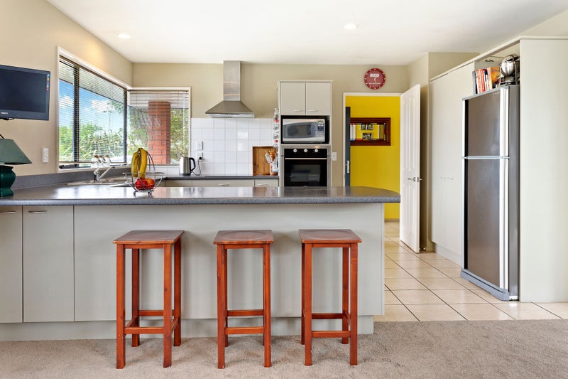 33 Puhara Avenue, Parklands, Christchurch - Carousel 2