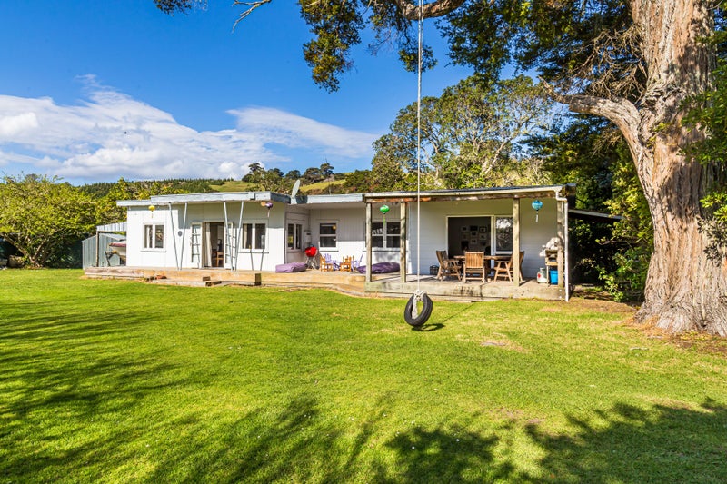 10 Campbell Road, Tāwharanui Peninsula, Matakana - Carousel 2