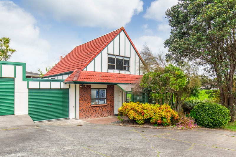 2/33 Birman Close, Half Moon Bay, Auckland - Carousel 2