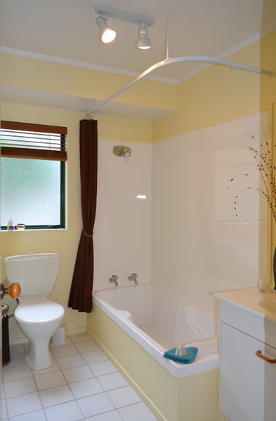 1/26 Mission View Drive, Northpark, Auckland - Carousel 10