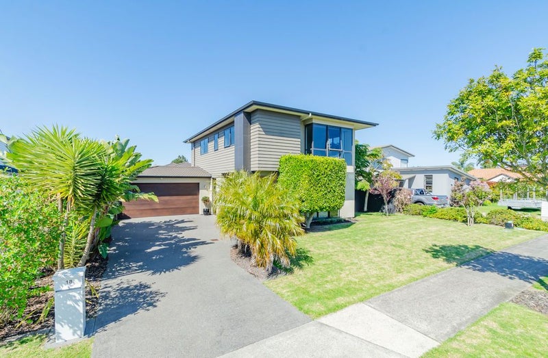18 Corsica Way, Karaka, Papakura - Carousel 20