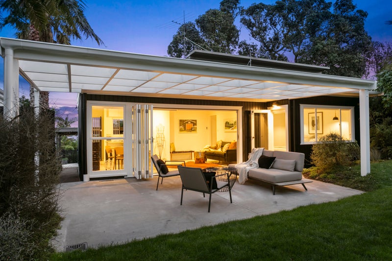 2/0 Buller Street, Herne Bay, Auckland - Carousel 1