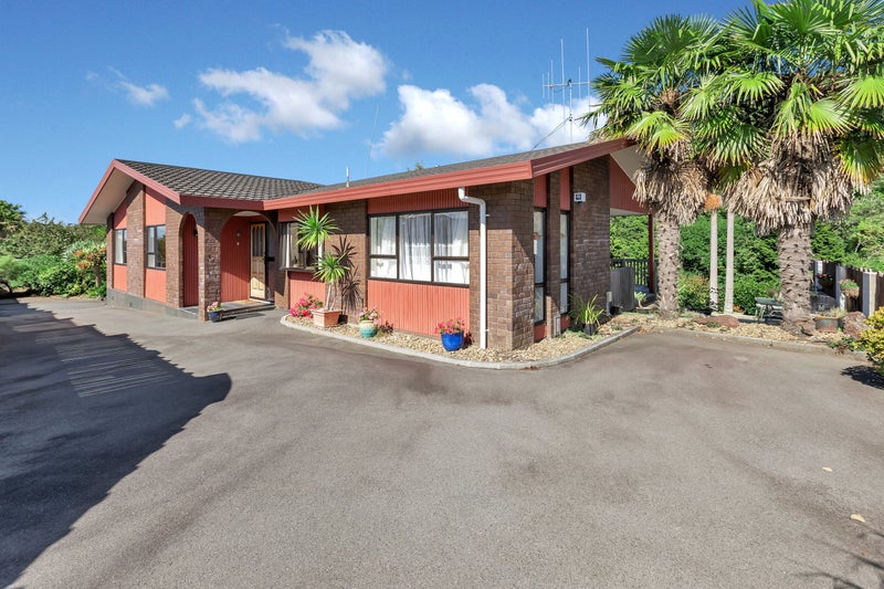 13 Augusta Place, Kamo, Whangarei - Carousel 1