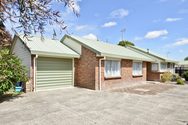 18A Tomin Road, Glenview, Hamilton - Carousel 2