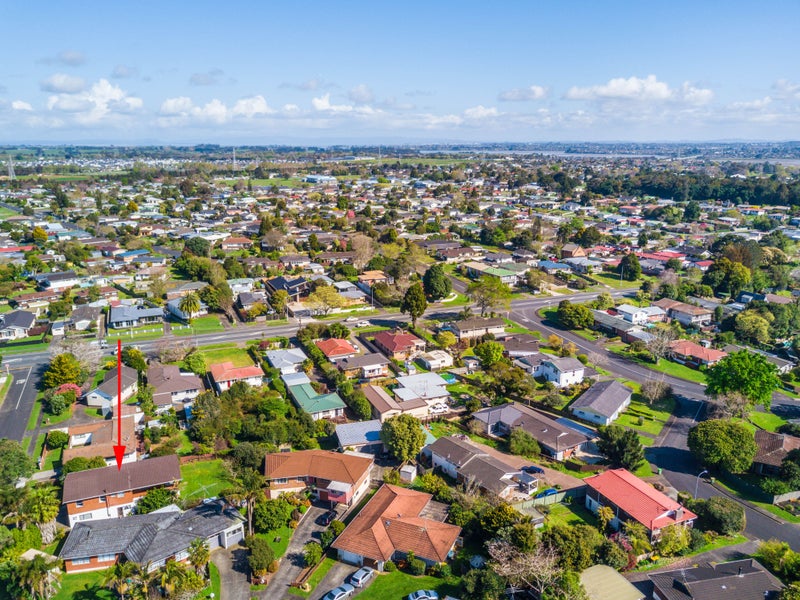 4 Hazeldene Place, Opaheke, Papakura - Carousel 19