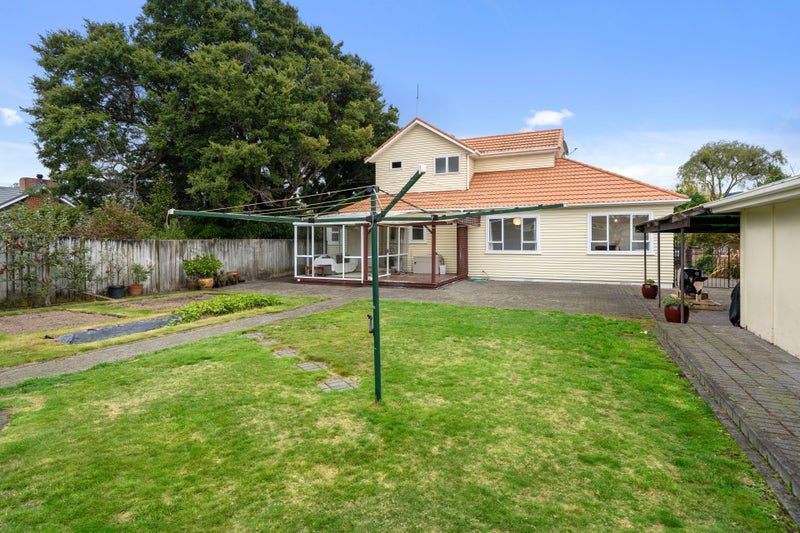 14 Golders Road, Elderslea, Upper Hutt - Carousel 17