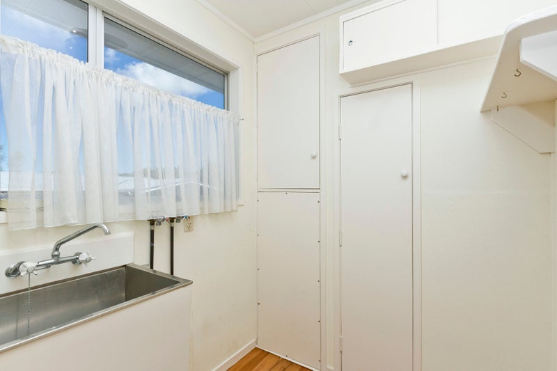 103 Sycamore Drive, Sunnynook, Auckland - Carousel 13