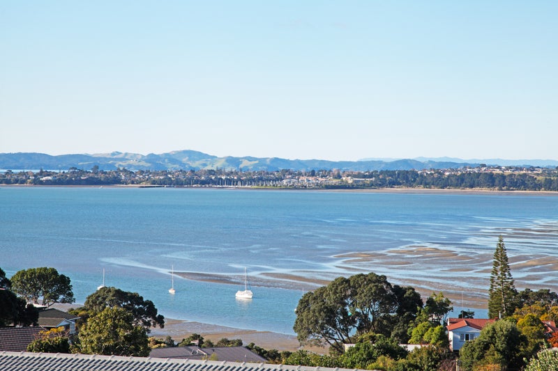 3 Callender Place, Shelly Park, Auckland - Carousel 2