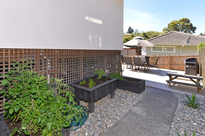 2/4 Ulster Street, Wakatu, Nelson - Carousel 10