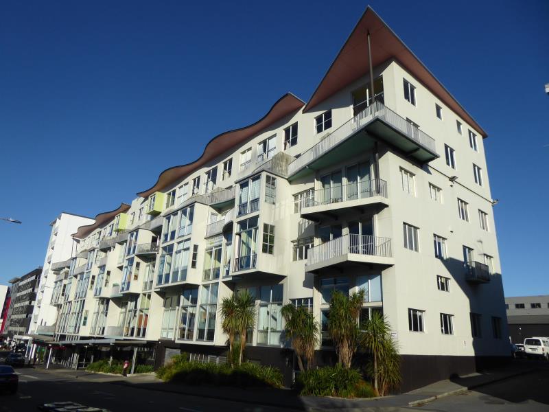 3F/51 Webb St, Mount Cook, Wellington - Carousel 1