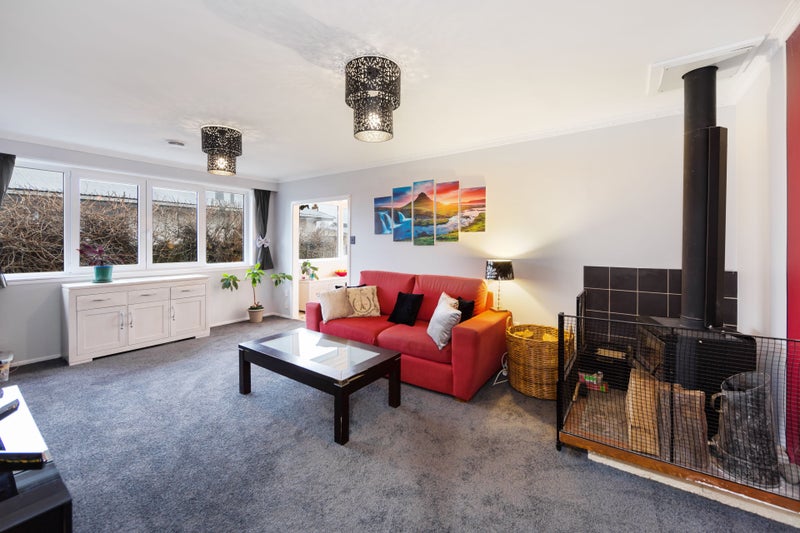 8 Stanton Crescent, Hoon Hay, Christchurch - Carousel 1