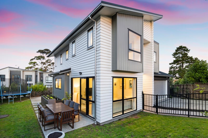 15C Melling Street, Glen Innes, Auckland - Carousel 2