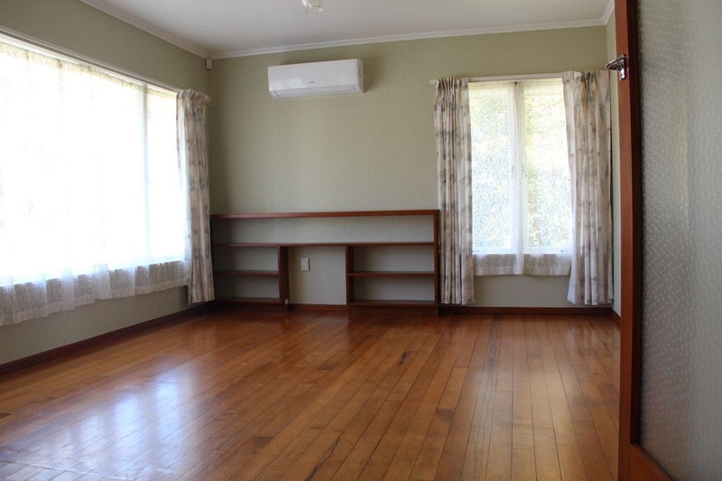 3/0 Taharoto Road, Takapuna, Auckland - Carousel 1